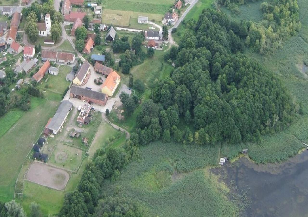 Отель Land Gut Berlinchen Экстерьер фото